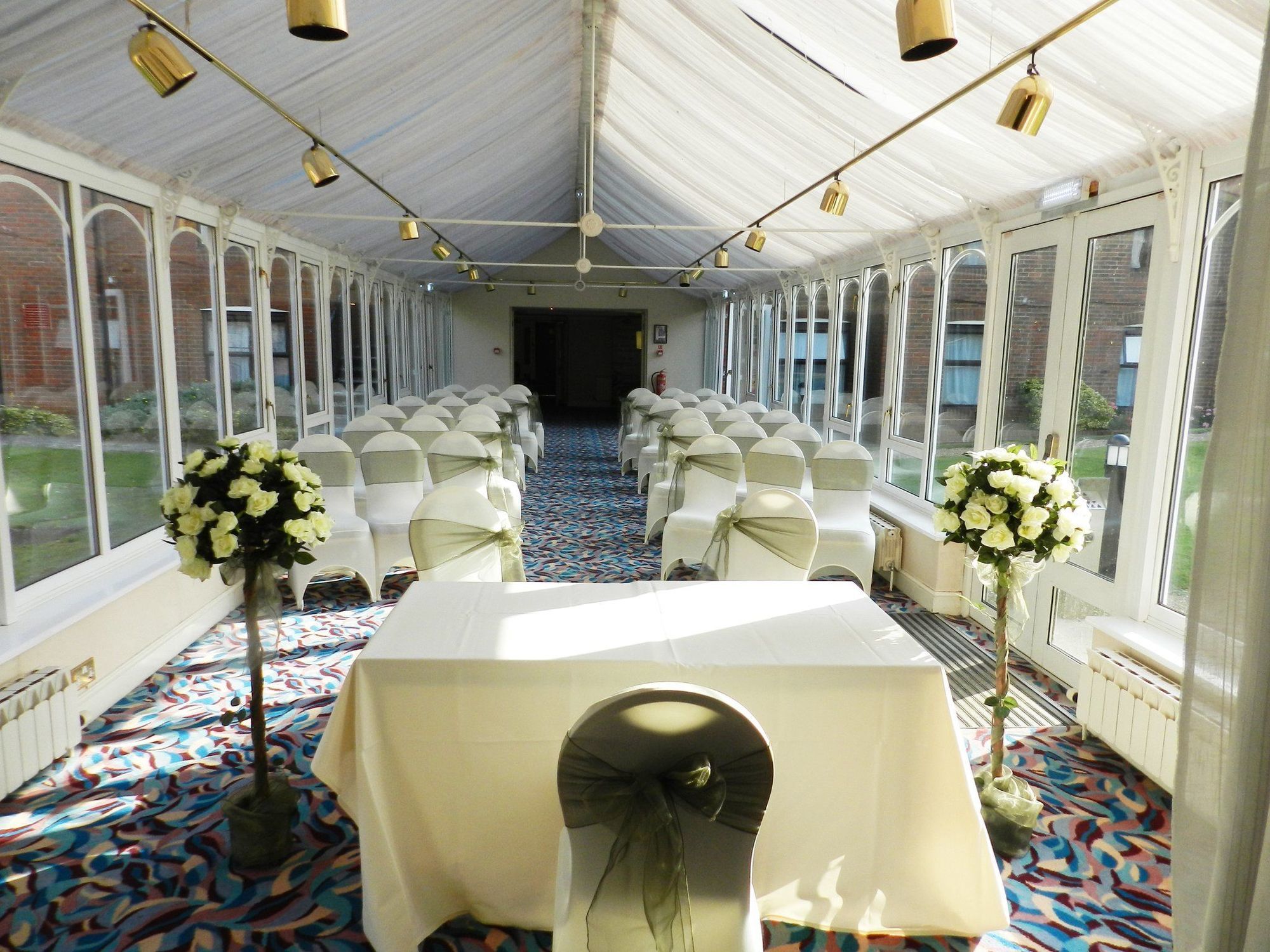 Hogs Back Hotel & Spa Nr Farnham Farnham  Amenities foto
